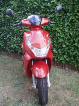 Photo: Gives for free Motorbike 50 cc - PEUGEOT - PEUGEOT KISBEE