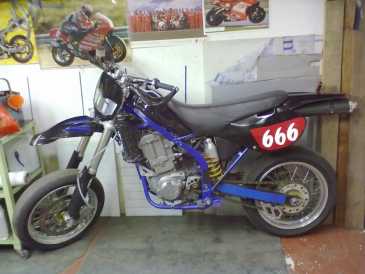 Photo: Sells Motorbike 650 cc - KAWASAKI - KLX R