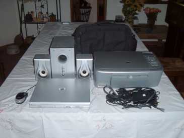 Photo: Sells Laptop computers HP - ZE2000