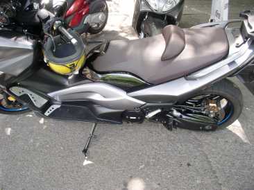 Photo: Sells Motorbike 500 cc - YAMAHA - T MAX