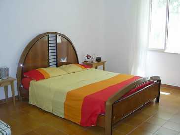 Photo: Rents 5 bedrooms apartment 140 m2 (1,507 ft2)