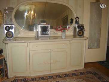 Photo: Sells Furniture ROMAINE - DE STYLE ROMAIN BEIGE BRILLANT