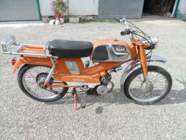 Photo: Sells Motorbike 50 cc - MOBYLETTE - MOBYLETTE
