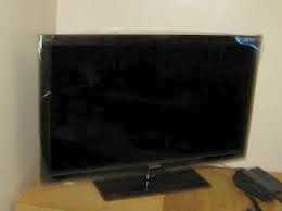 Photo: Sells 1000 Flats screens TVs SAMSUNG - 2012