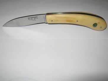 Photo: Sells Knife COUTEAU ARTISANALS - LE VERNISSE - COUTEAU PLIANT