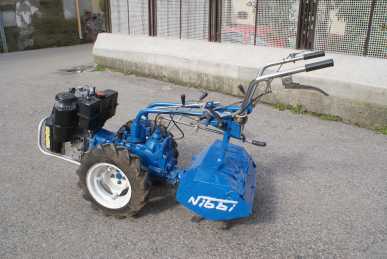 Photo: Sells Agricultural vehicle ABG - NIBBY