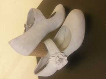 Photo: Sells Shoes Women - ARIANE - VESTIR