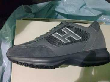 Photo: Sells Shoes HOGAN - INTERACTIVE