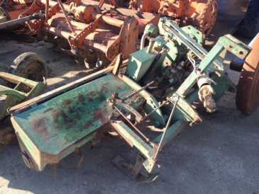 Photo: Sells Agricultural vehicle CELLI - FRESA 180