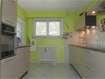 Photo: Sells 2 bedrooms apartment 78 m2 (840 ft2)