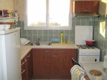 Photo: Sells 2 bedrooms apartment 52 m2 (560 ft2)