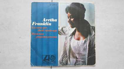 Photo: Sells Vinyl 45 rpm Pop, rock, folk - ARETHA FRANKLIN