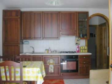 Photo: Rents 3 bedrooms apartment 60 m2 (646 ft2)