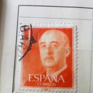 Photo: Sells Service stamp Historical characters