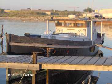Photo: Sells Boat ANCIEN REMORQUEUR ANGLAIS