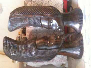 Photo: Sells 2 Busts Wood - PRINCE AFRICAIN - Contemporary