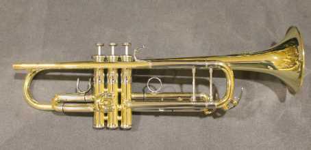 Photo: Sells Trumpet YAMAHA - YAMAHA XENO YTR 8335