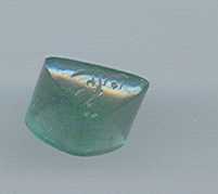 Photo: Sells Precious jewel With emerald - Men - SOTHBEYS - 1