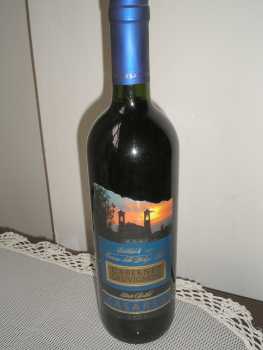 Photo: Sells Wine Red - Cabernet-Sauvignon - Italy