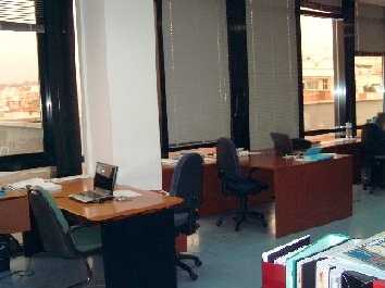 Photo: Rents Office 210 m2 (2,260 ft2)