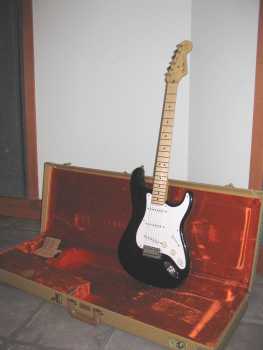 Photo: Sells Guitar FENDER - STRATOCASTER ERIC CLAPTON