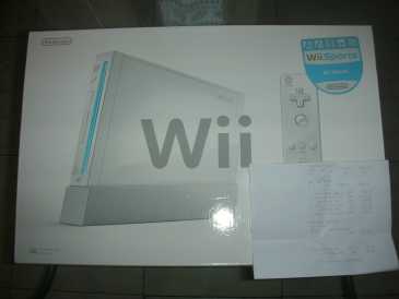 Photo: Sells Gaming console NINTENDO - WII
