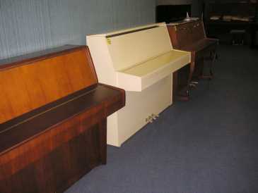 Photo: Sells Upright / vertical piano