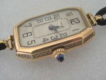 Photo: Sells Bracelet watch - mechanical Women - VELIA