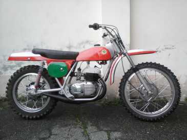 Photo: Sells Motorbike 250 cc - BULTACO