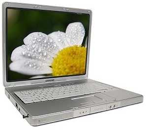 Photo: Sells Laptop computers COMPAQ - SEMPRON 2800