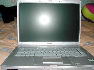 Photo: Sells Laptop computer COMPAQ