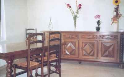Photo: Sells Furniture MEUBLE LOUIS XIII - ENSEMBLE MEUBLES LOUIS XIII