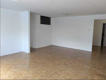 Photo: Sells 2 bedrooms apartment 113 m2 (1,216 ft2)