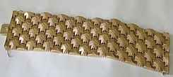 Photo: Sells 15 Bracelets Women