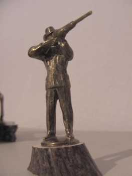 Photo: Sells Statue Bronze - JAGER - Contemporary