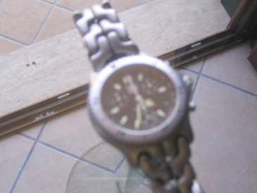 Photo: Sells Chronograph watch Men - TAG HEUER - KHZ