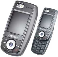 Photo: Sells Cell phone SAMSUNG - E880