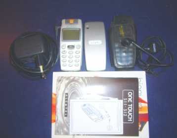 Photo: Sells Cell phones ALCATEL - OT 511.512