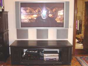 Photo: Sells 20 Flats screens TVs JVC