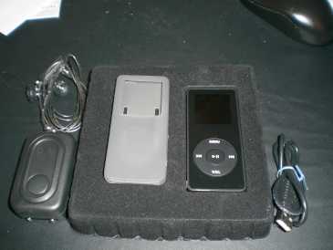 Photo: Sells MP3 player MP4