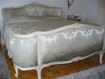 Photo: Sells Bed