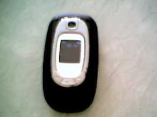 Photo: Sells Cell phone SAMSUNG - SAMSUNG E360E