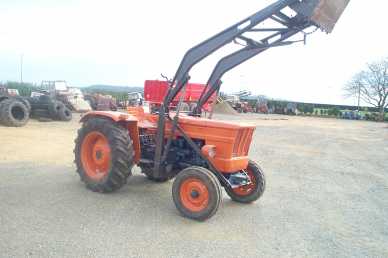Photo: Sells Agricultural vehicle SOMECA - 450
