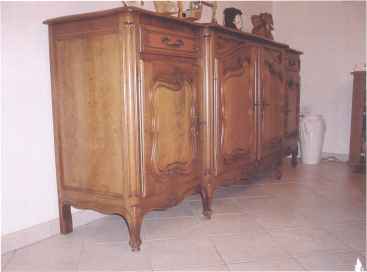 Photo: Sells Furniture STYLE LOUIS XV - MERISIER