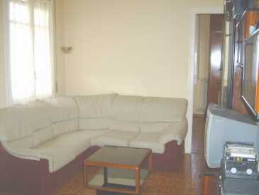 Photo: Sells 2 bedrooms apartment 65 m2 (700 ft2)