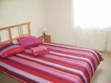 Photo: Rents 3 bedrooms apartment 105 m2 (1,130 ft2)