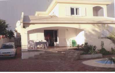 Photo: Rents House 200 m2 (2,153 ft2)