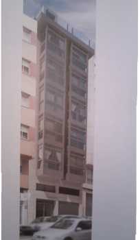 Photo: Sells 3 bedrooms apartment 61 m2 (657 ft2)