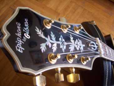 Photo: Sells Guitar EPIPHONE BY GIBSON - SHERATON