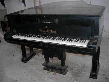 Photo: Sells Grand piano JULIUS BLUTHNER - PIANO COLA
